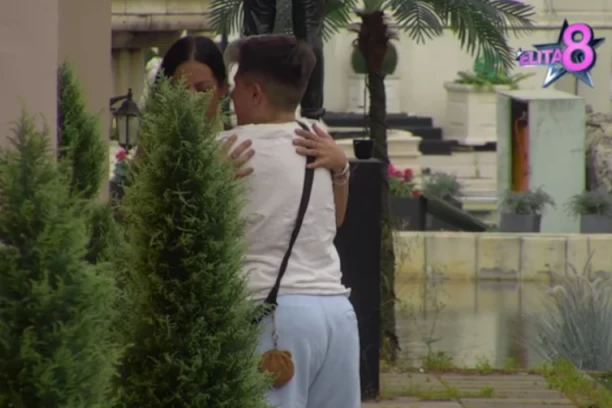 OD VRELE AKCIJE U DVORIŠTU - DO NEZAPAMĆENOG KARAMBOLA: Matora spopala Draganu pred svima, pa dobila šut-kartu!