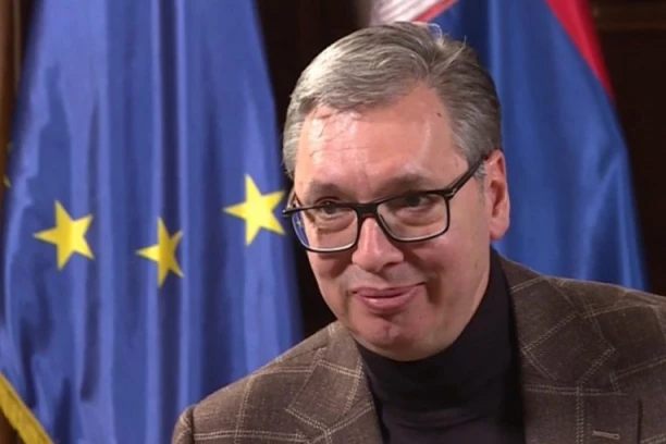 DRŽAVA BRINE O NAJSTARIJIM SUGRAĐANIMA: Vučić najavio sjajne vesti: "Penzije će značajno porasti"