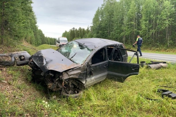 DETE POVREĐENO U UDESU! SIilovit sudar dva automobila u Bačkoj Palanci! (FOTO)