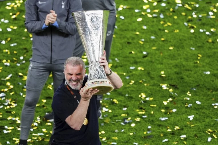 NESTVARNO PROROČANSTVO POSTEKOGLUA ZAPALILO DRUŠTVENE MREŽE: Trener Totenhema predvideo BUDUĆNOST!