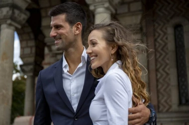 ŠTA RADIŠ TO, NOVAČE? Jelena ti ovo nikada neće OPROSTITI! (FOTO)