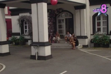 ŠOKATNO! Ovo Anđela nije želela da čuje! Sofija iznela neverovatan TRAČ o Gastozu! (VIDEO)