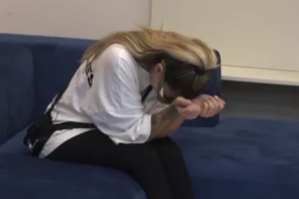 KRICI ANELI AHMIĆ ODZVANJAJU ŠIMANOVCIMA: Prolila reku suza, rijaliti joj došao glave - spremna da napravi KARAMBOL!