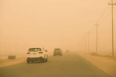 ZAROBLJENO NA HILJADE LJUDI! Horor na najpoznatijem festivalu  na svetu, aerodrom blokiran: Peščana oluja napravila havariju (VIDEO)
