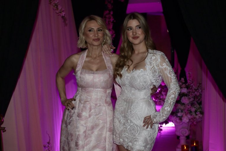 Lena Marinković i Goca Tržan