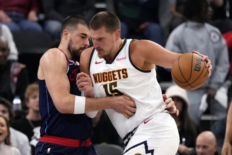 NBA LIGA SE SIGURNO OGREŠILA, PRIZNANJA STIŽU I IZ HRVATSKE: "Jokić je među pet svih vremena!"