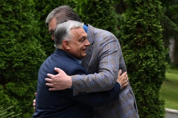 VUČIĆ SE SREO SA ORBANOM! Pred njima celodnevni razgovori - OVE 4 TEME SU U FOKUSU! (FOTO)