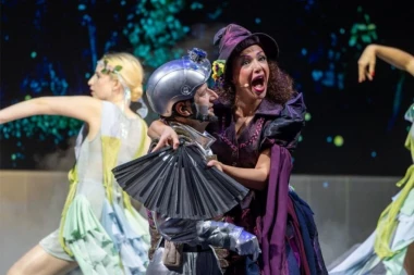 SVE JE SPREMNO ZA SPEKTAKULARNU PREMIJERU „IVICE I MARICE“ - Glavni glumci otkrivaju detalje magije koja vas čeka na sceni Teatra Odeon!