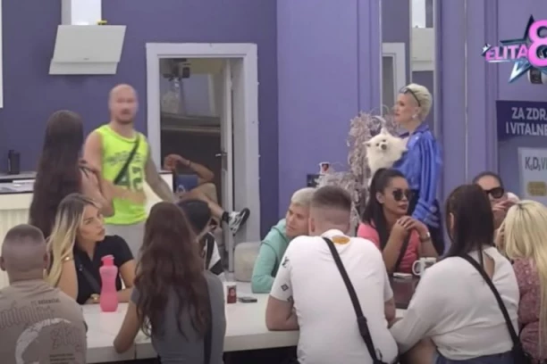 BIO JE FUDBALSKA UZDANICA, ALI MU JE JEDAN POZIV PROMENIO SVE! Postao veliki zavodnk u Beloj kući, imao turbulentnu vezu!