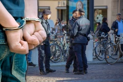 UHAPŠEN ŠEF KAMORE! Roberto Macarela pao u luksuznom raju – policija otkrila gde se skrivao, evo šta ga je odalo!