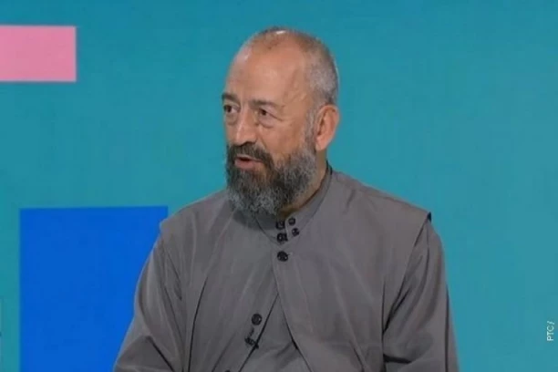 KO JE OTAC BAKE PRASETA: Predstavlja se kao sveštenik, a ima drugi cilj - patrijarh Pavle nije želeo da ga rukopoloži