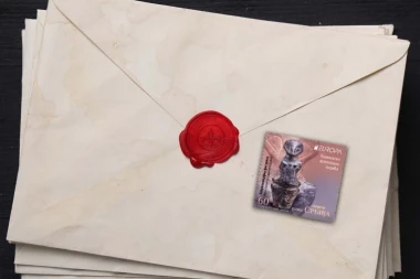 SRPSKA POŠTANSKA MARKICA U TRCI ZA NAJLEPŠU U EVROPI! Motiv vinčanske figurine ostavlja bez daha - Ovako možete da glasate