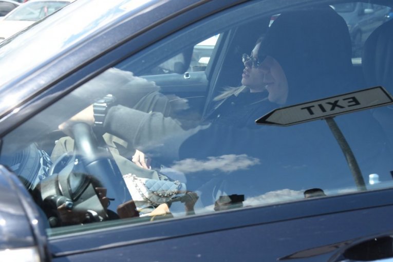 Breskvica sa dečkom