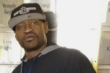 PET GODINA OD UBISTVA DŽORDŽA FLOJDA: Tramp uništava poslednje ostatke borbe protiv rasizma (VIDEO)