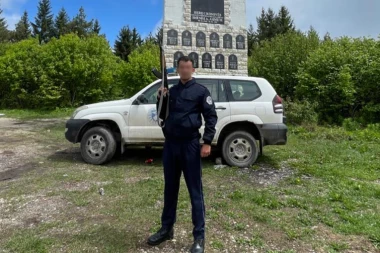 NEČUVENA OBJAVA KURTIJEVOG POLICAJCA KOJI JE DAVIO SRPSKOG MATURANTA U KOSOVSKOJ MITROVICI: "Danas stojim pred vama sa dubokim osećajem zahvalnosti i ponosa..."!