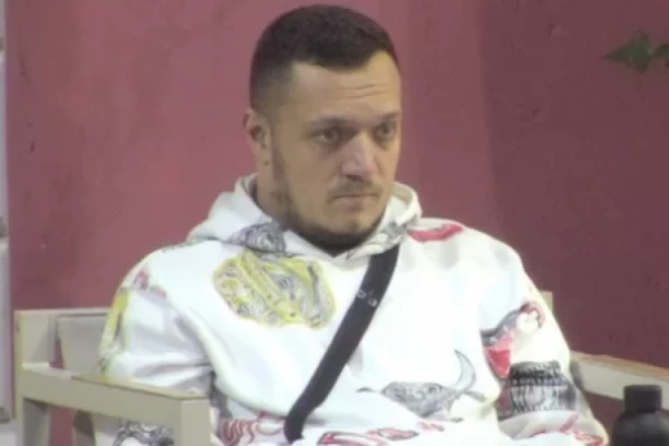 GASTOZ U LOŠEM STANJU - Snimak iz "Elite" otkriva istinu o Anđeli i Pavlu, OVO ga je dotuklo!