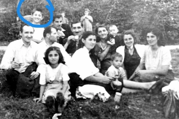 IMA SVOJU ULICU, A OVAKO JE IZGLEDAO KAO MALI! Na današnji dan preminuo je Ljubiša Samardžić! (FOTO)