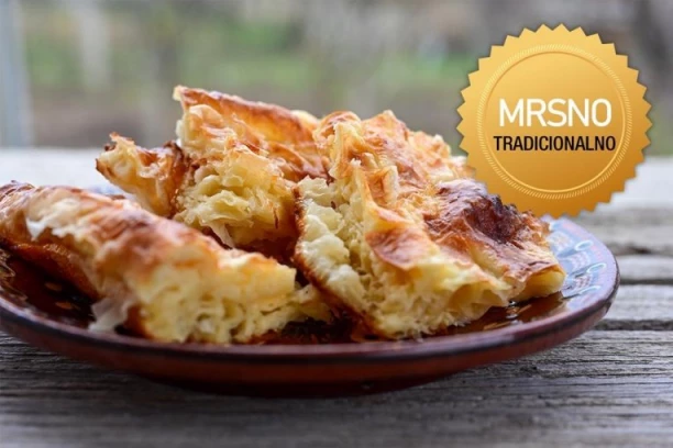 ZLATNA PITA SA JUGA SRBIJE KOJA BUDI USPOMENE STARIJE OD FOTOGRAFIJA: Miris doma iz vremena kada se znalo redom šta se prvo mesi, a šta prvo ljubi