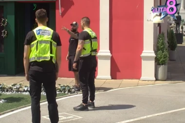 OBEZBEĐENJE OPKOLILO IMANJE, PODIVLJALI UKUĆANI TOTALNO VAN KONTROLE! Urlici odzvanjali "Elitom", ovakav karambol se ne pamti!