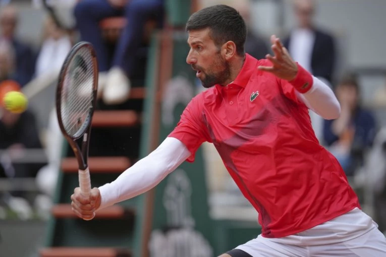 NOLE, LJUDINO! Đoković je ovim potezom oduševio Francuze i ceo svet