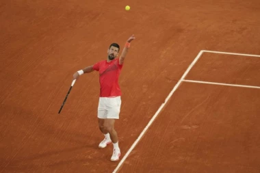 NOVAK POBEDOM OTVORIO ROLAN GAROS: Najbolji teniser sveta prošao u naredno kolo!