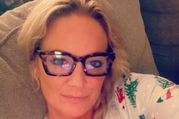 OVO JE ŽENA KOJA JE NA ČUDESAN NAČIN ISCELJENA U TERMALNOJ FAZI RAKA: Svedočanstvo o "susretu" sa Isusom, dok je spremala sopstvenu sahranu, tera suze na oči