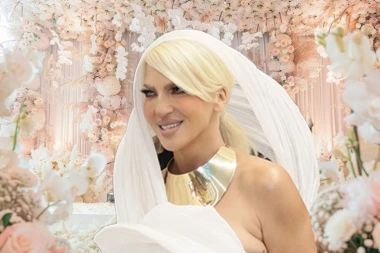 "NIKAD NISAM PRESTALA DA IMAM PARTNERA!" Karleuša napokon prekinula tišinu o DEČKU, pa otkrila detalje SVADBE