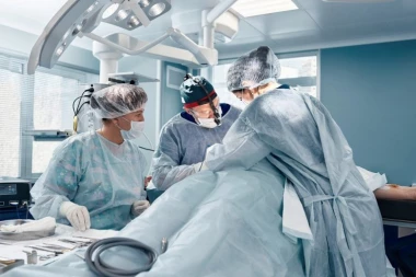 IZLEČENA HANTINGTONOVA BOLEST! Čudo se dogodilo! Doktori promenili metod lečenja a onda su ih rezultati šokirali