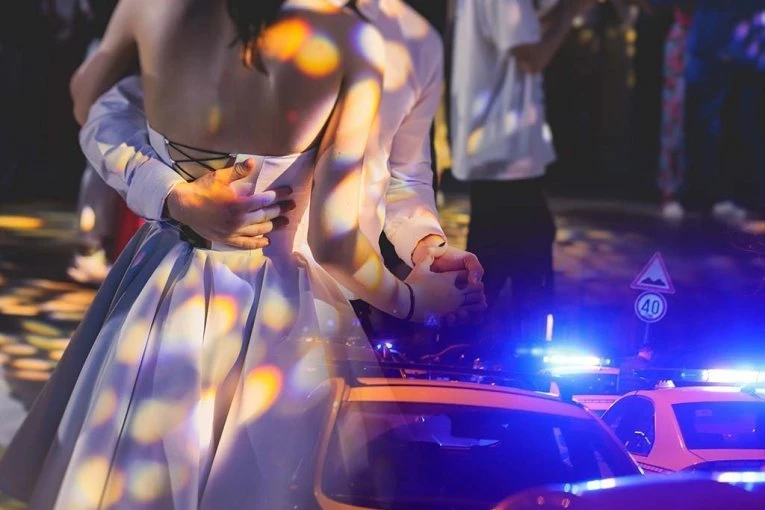 VAŽAN APEL UOČI MATURSKIH VEČERI! Ovo su 4 fatalne greške koji mladi prave, a koštaju ih života!