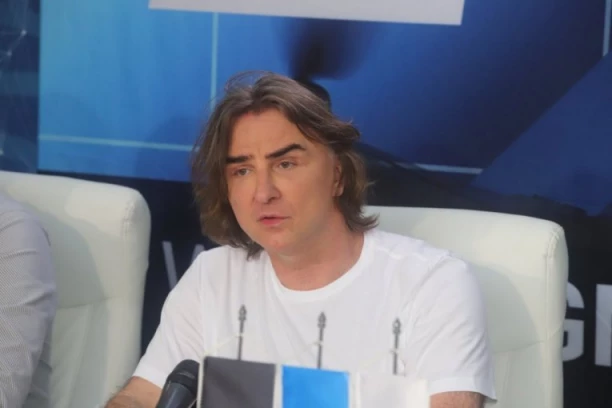 ŽELJKO MITROVIĆ POSLAO MOĆNU PORUKU O PROMENAMA! Ovo je njegovo rešenje za SUKOBE! (VIDEO)