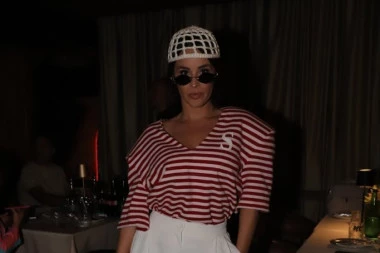 BAŠ BIH VOLELA DA VIDIM TOG... Višnja Petrović ZAGRMELA zbog nedavne FRKE! (VIDEO)