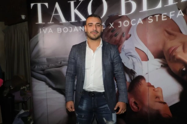 NARAVNO DA BIH SVE TO KUPIO! Darko Lazić nasmejao sve ovom izjavom! (VIDEO)