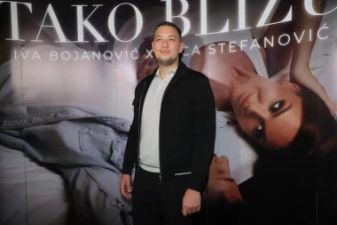 MOMENTI GA DELE OD OČINSTVA: Uroš Živković nestrpljivo išćekuje POROĐAJ supruge Jovane! (VIDEO)