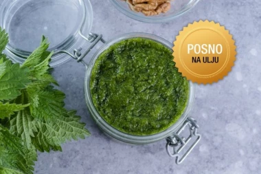 OSVEŽAVAJUĆA SALATA OD SVEŽE KOPRIVE KOJA ČINI ČUDA ZA IMUNITET I KRVNU SLIKU: Priroda na tanjiru, zdravlje u svakom zalogaju (VIDEO)