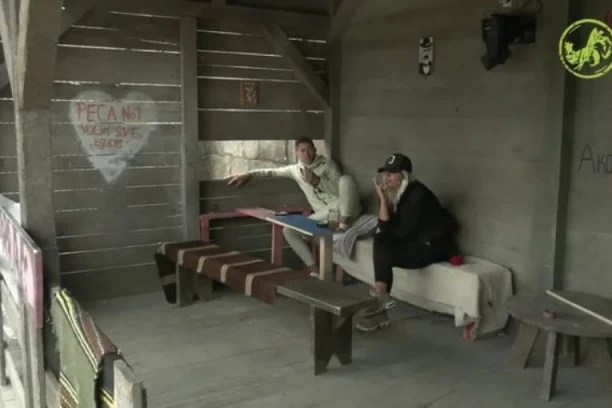 SKANDAL U RIJALITIJU! Boža raskrinkao Elenu: "Mađijaš ljude, đavo si!" – Ona ga samo pogledala i uradila OVO! (VIDEO)