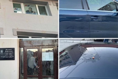 OPOZICIJA POKAZALA SVOJ PROGRAM ZA KOSJERIĆ! Oštetili automobile, gađali Dom kulture kamenicama, oštetili legat Milovana Vitezovića (FOTO+VIDEO)