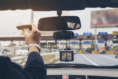 OD 1. JULA U GRČKOJ! Ovo su odgovori na najvažnija pitanja o SRPSKOM TAGU - evo gde ćete moći da ga kupite i kako se koristi!