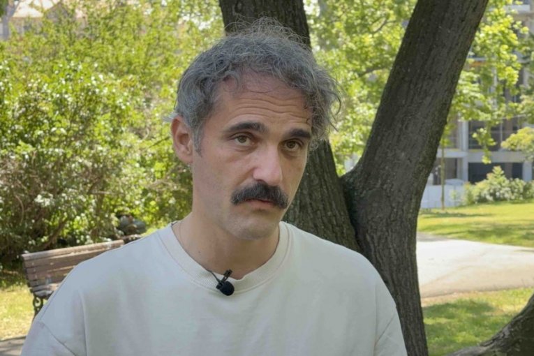 Raša Bukvić kao Tesla