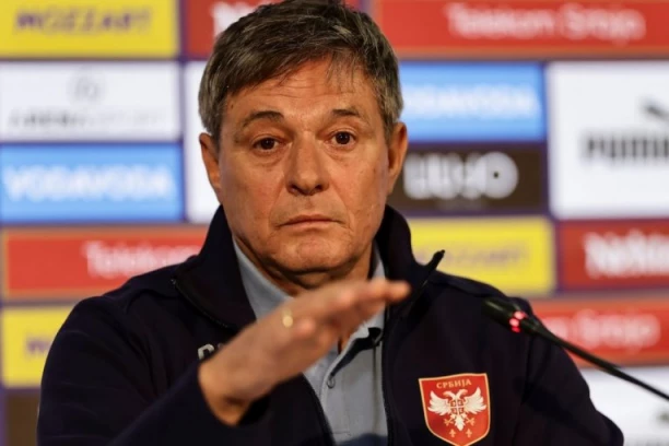 "NEĆU DA IDEM DA MOLIM NIKOG; MOGU DA ODEM NA ESPRESO": Stojković zagrmeo zbog Svilara!