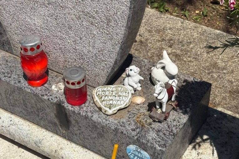 Grob Đorđa Balaševića