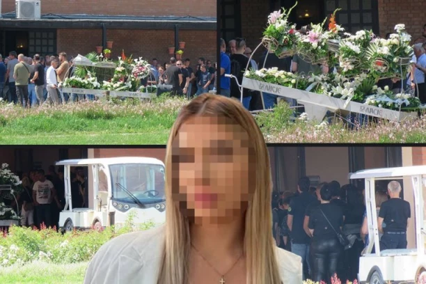 MAMINO ZLATO, DETE MOJE! Jauci Tijanine majke odjekuju novosadskim grobljem: Ne mogu ovo da izdržim... (FOTO/VIDEO)