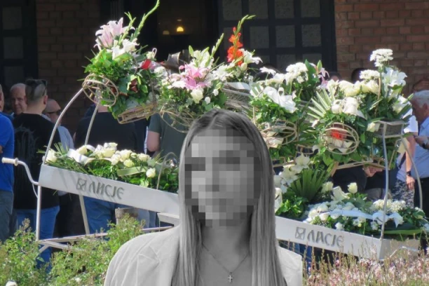 "SREŠĆEMO SE OPET, NE ZNAM GDE I KADA, ALI JEDNO ZNAM...!" Prijateljica se ne miri sa smrću Novosađanke koja je poginula tokom parasejlinga u Budvi!