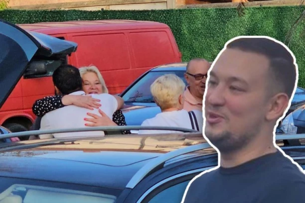 STIGLI SPECIJALNI GOSTI NA PROSLAVU ROĐENJA, SVI SU GLEDALI ŠTA VADE IZ GEPEKA! Roditelji Uroša živkovića podigli atmosferu DO USIJANJA! (FOTO)