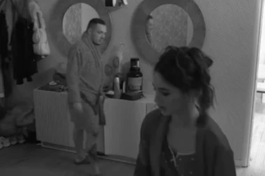 SKANDAL! Šta će mu tek raditi kad IZAĐU? Anđela zabila Gastozu NOŽ u leđa, a jedva čeka da PODIVLJA u krevetu! (VIDEO)