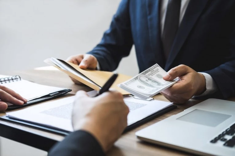 LUKAVI KAMELEONI KOJI ĆE VAS PREVESLATI ZA TREN OKA, OVA 3 ZNAKA SU NAJVEĆI MANIPULATORI ZODIJAKA: Sredstva ne biraju, uvek dobiju ono što žele