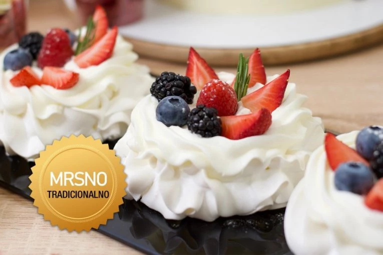 POSLASTICA OD DVA SASTOJKA SPREMNA ZA TRI MINUTA: Probajte omiljeni starinski slatkiš u savremenom ruhu