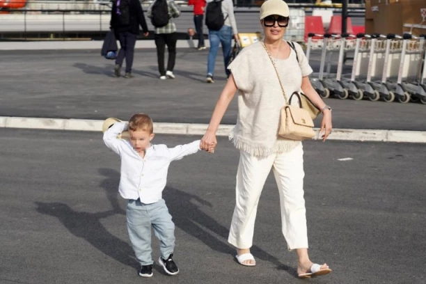 MALI ARKAN SLAVI PETI ROĐENDAN! Fešta u Cecinom domu, oglasila se i ponosna mama!