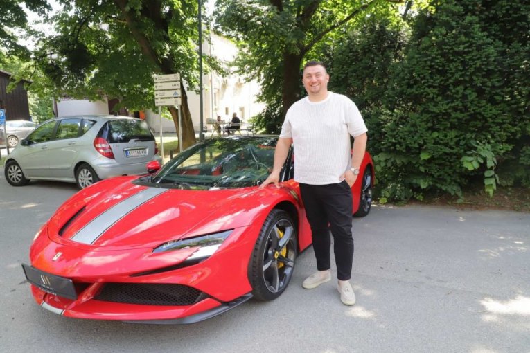 Zoki Ferari i ferari Saše Popovića