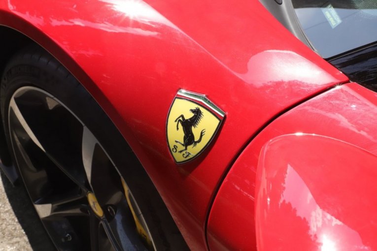 Zoki Ferari i auto Saše Popovića