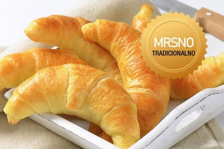 MEKANE KO DUŠA, BAKINE JOGURT KIFLICE ISPUNIĆE DOM TOPLINOM I BLAŽENIM OSMEHOM: Recept koji briše granicu između sada i nekada